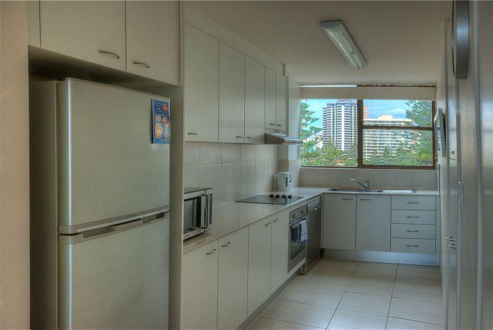 President Holiday Apartments - Absolute Beachfront Gold Coast Bagian luar foto